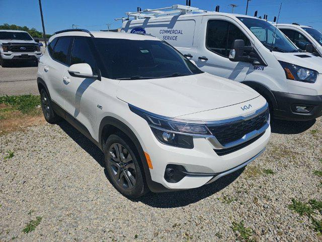 2023 Kia Seltos S