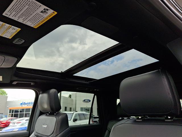 2025 Ford Expedition Platinum MAX