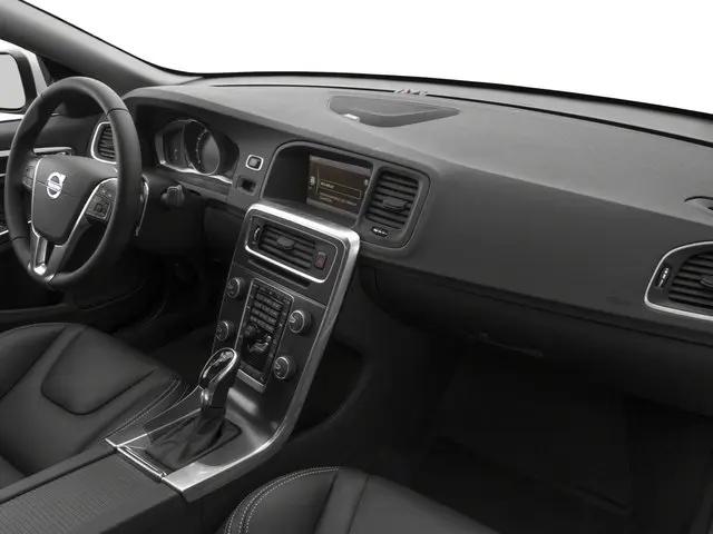 2015 Volvo S60 T5 Premier
