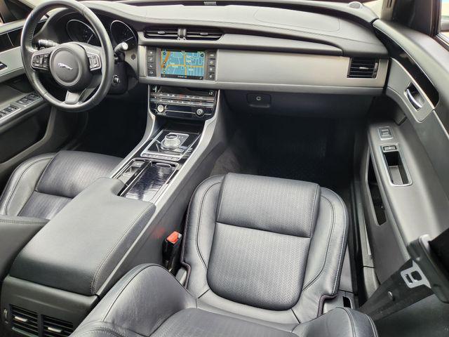 2016 Jaguar XF 35t Prestige