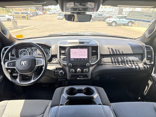 2022 Ram 1500 Big Horn Crew Cab 4x4 5'7" Box