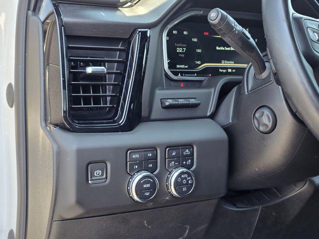 2023 GMC Sierra 1500 4WD Crew Cab Standard Box AT4