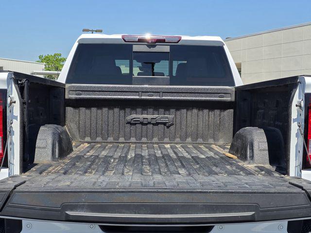 2023 GMC Sierra 1500 4WD Crew Cab Standard Box AT4