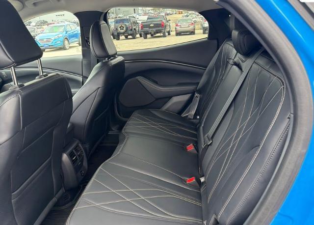2022 Ford Mustang Mach-E Select