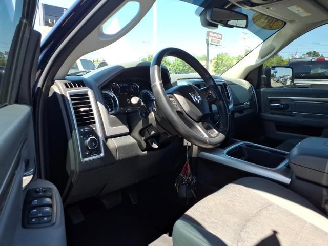 2017 Ram 1500 Big Horn Crew Cab 4x4 5'7" Box