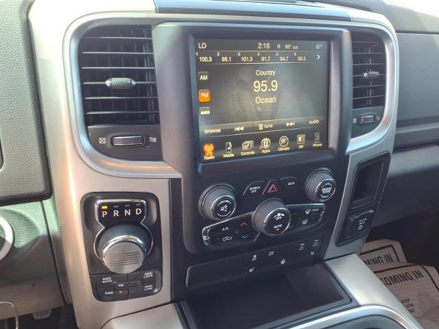2017 Ram 1500 Big Horn Crew Cab 4x4 5'7" Box