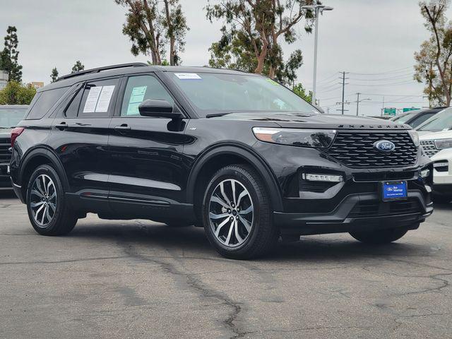 2023 Ford Explorer ST-Line