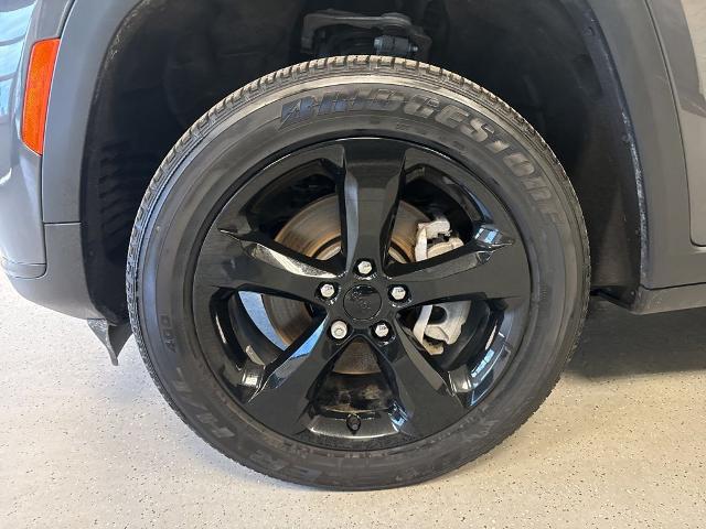 2023 Jeep Grand Cherokee L Altitude 4x4