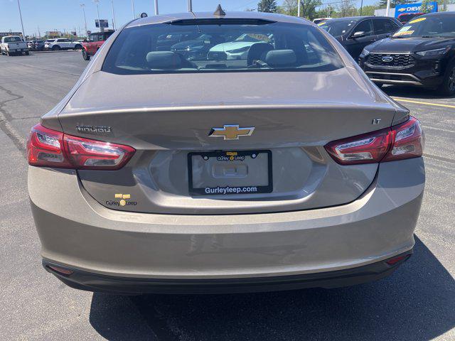 2022 Chevrolet Malibu FWD LT