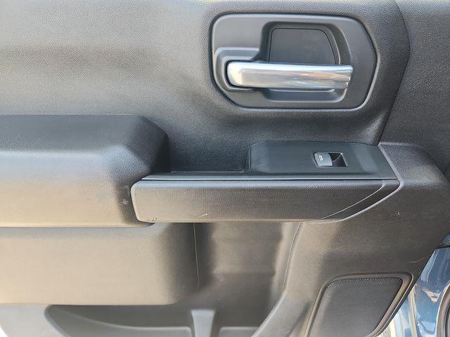 2025 Chevrolet Silverado 2500HD 4WD Crew Cab Standard Bed Custom