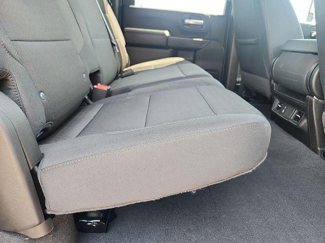 2025 Chevrolet Silverado 2500HD 4WD Crew Cab Standard Bed Custom