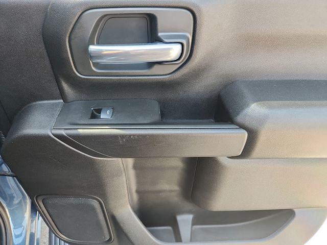 2025 Chevrolet Silverado 2500HD 4WD Crew Cab Standard Bed Custom