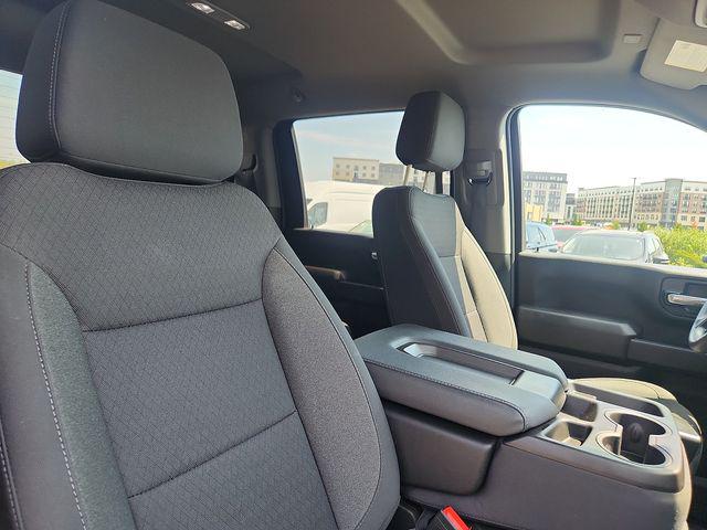 2025 Chevrolet Silverado 2500HD 4WD Crew Cab Standard Bed Custom