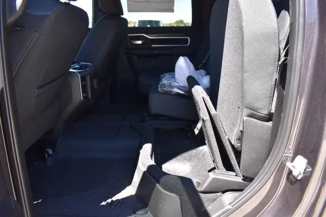 2026 Ram 3500 Big Horn Crew Cab 4x4 8' Box