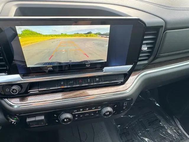 2025 Chevrolet Silverado 3500HD 4WD Regular Cab Long Bed LT