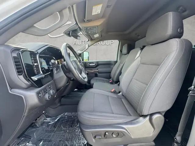 2025 Chevrolet Silverado 3500HD 4WD Regular Cab Long Bed LT