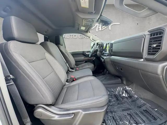 2025 Chevrolet Silverado 3500HD 4WD Regular Cab Long Bed LT