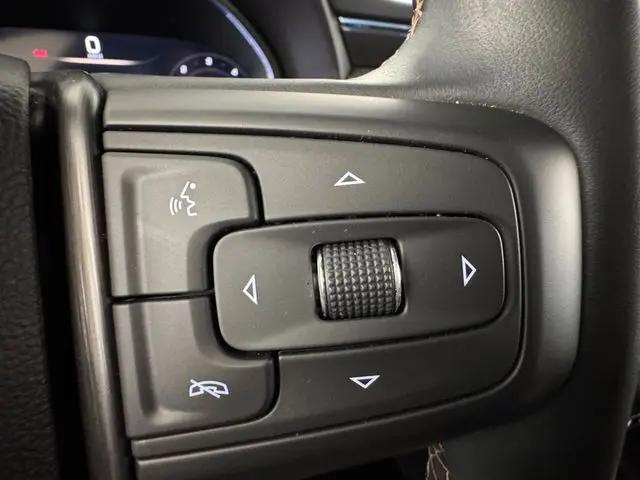 2024 GMC Yukon 4WD AT4
