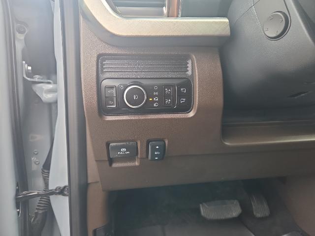 2025 Ford F-450 King Ranch