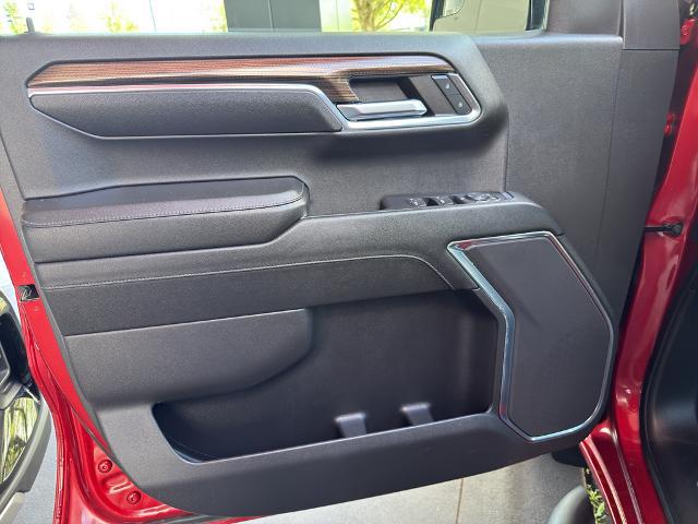 2024 Chevrolet Silverado 1500 4WD Crew Cab Short Bed RST