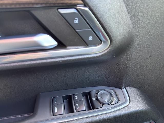 2024 Chevrolet Silverado 1500 4WD Crew Cab Short Bed RST