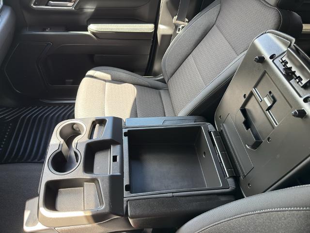 2024 Chevrolet Silverado 1500 4WD Crew Cab Short Bed RST
