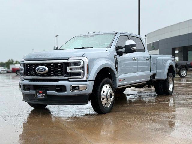 2026 Ford F-450 Platinum