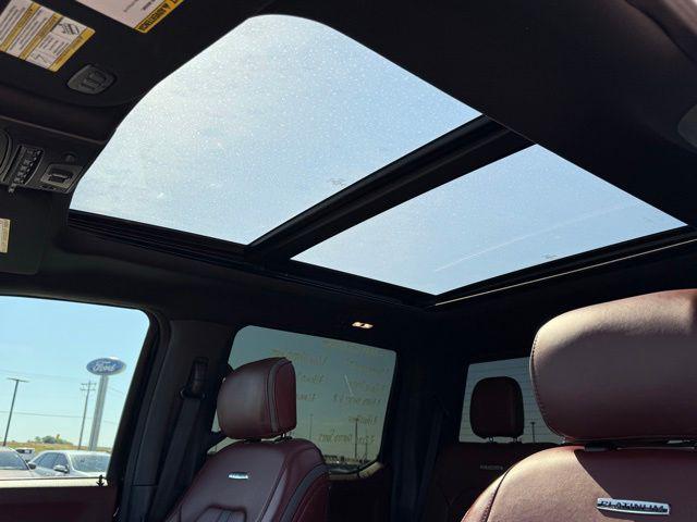 2022 Ford F-450 Platinum