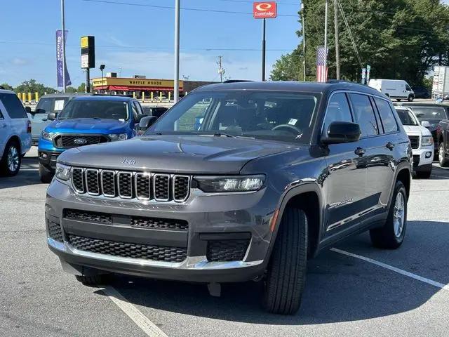 2023 Jeep Grand Cherokee L Laredo X 4x4