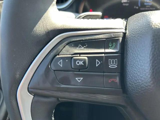 2023 Jeep Grand Cherokee L Laredo X 4x4