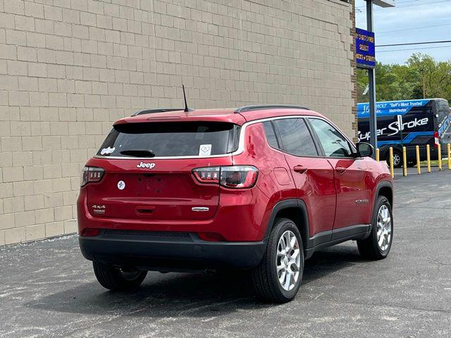 2024 Jeep Compass Latitude Lux FWD