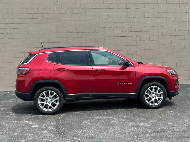 2024 Jeep Compass Latitude Lux FWD