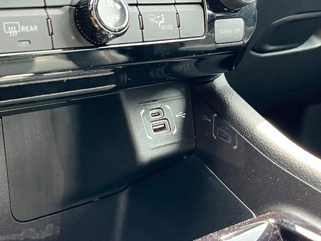2024 Jeep Compass Latitude Lux FWD