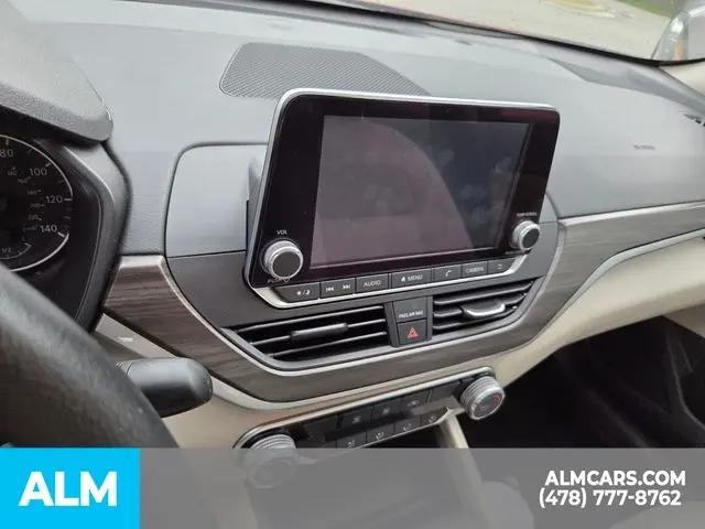 2025 Nissan Altima SV FWD