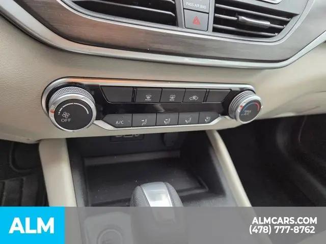 2025 Nissan Altima SV FWD