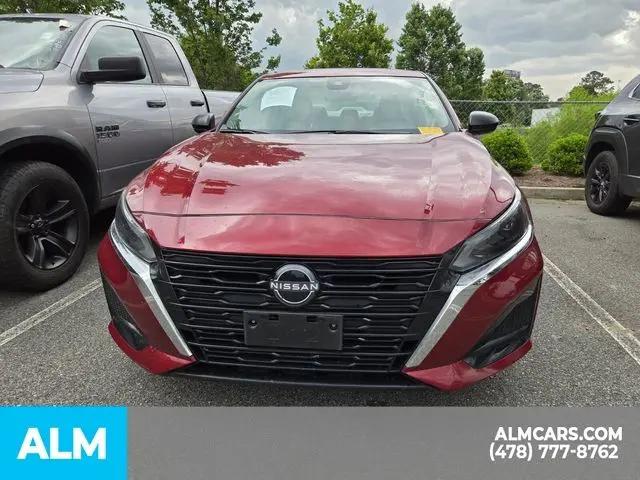 2025 Nissan Altima SV FWD