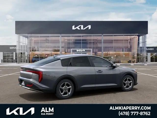 2026 Kia K4 LXS