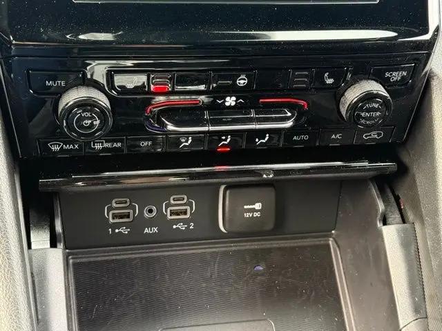 2025 Jeep Grand Cherokee L Laredo X 4x4