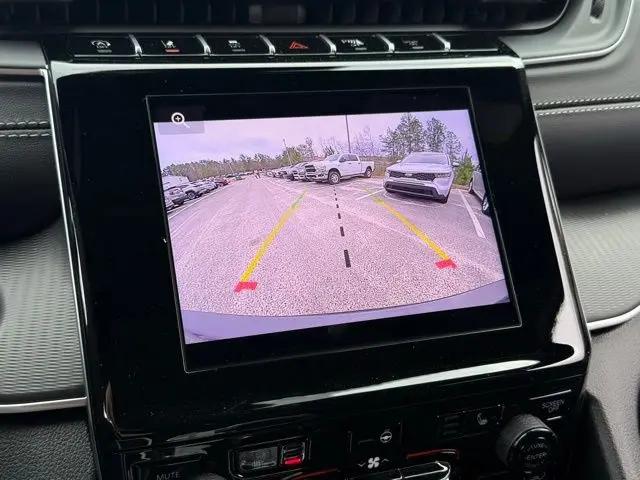 2025 Jeep Grand Cherokee L Laredo X 4x4