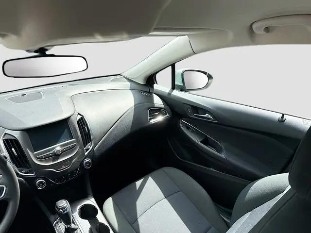 2018 Chevrolet Cruze LT Auto