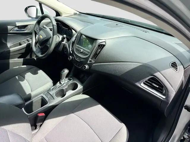 2018 Chevrolet Cruze LT Auto