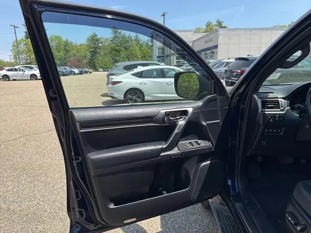 2022 Lexus GX 460 Premium