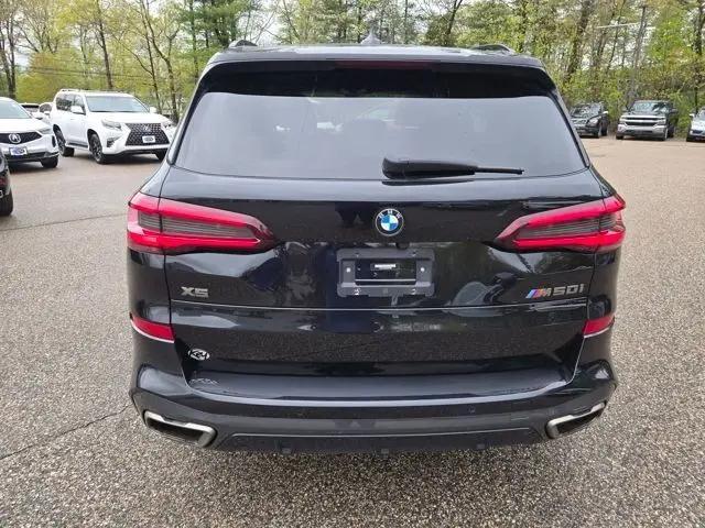 2022 BMW X5 M50i