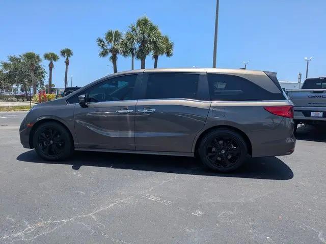 2022 Honda Odyssey Touring
