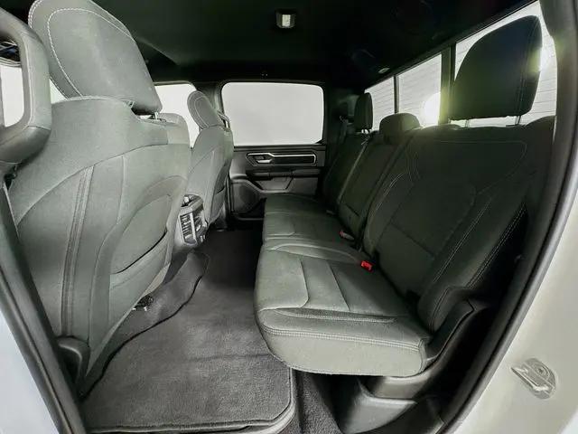 2025 Ram 1500 Big Horn Crew Cab 4x4 5'7" Box