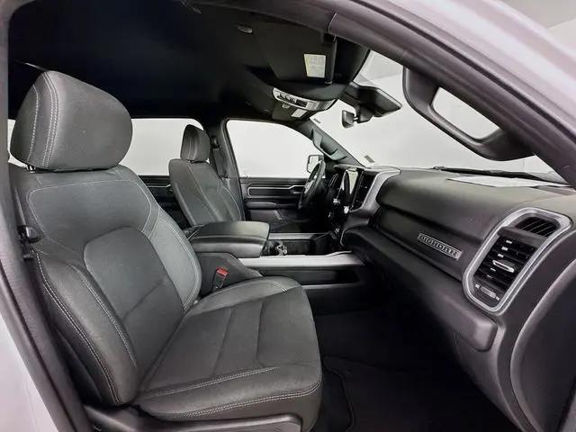 2025 Ram 1500 Big Horn Crew Cab 4x4 5'7" Box