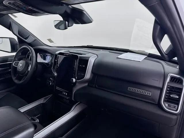 2025 Ram 1500 Big Horn Crew Cab 4x4 5'7" Box