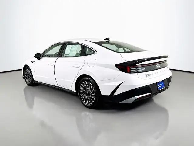 2025 Hyundai Sonata Hybrid SEL