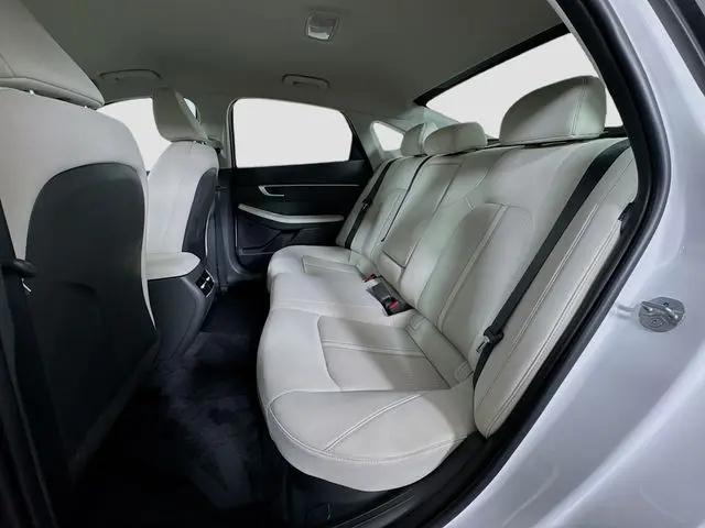 2025 Hyundai Sonata Hybrid SEL