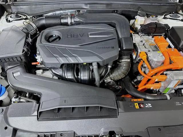 2025 Hyundai Sonata Hybrid SEL